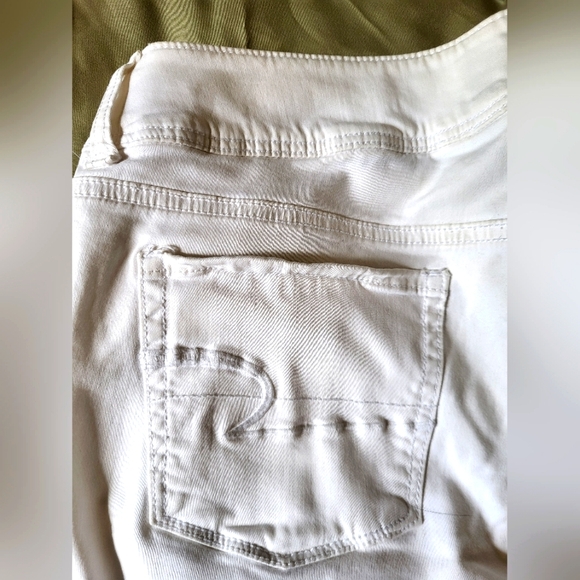 American Eagle Outfitters super stretch white jeans size 8 - Picture 5 of 7